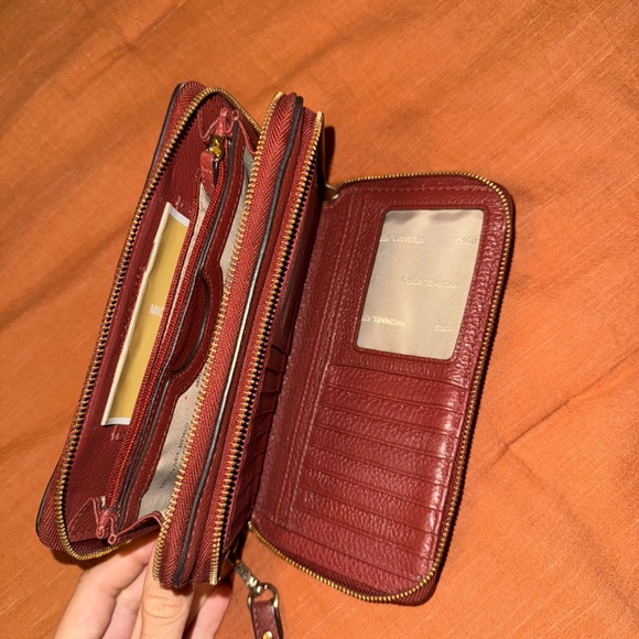 Michael Kors Wristlet - Picture 3 of 5